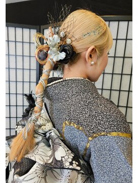 ウィスプ 赤羽店(wisp) ポニーテールアレンジ☆