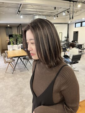 ナンバー 竪町(number+) 20代30代40代大人かっこいいハイライトブリーチ無造作ミディ