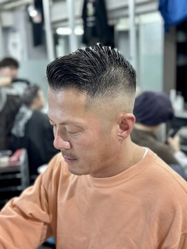 クロムトウキョウ ザ バーバー ネオン 新宿店(CHROM TOKYO the Barber ne/on) メンズスキンフェード