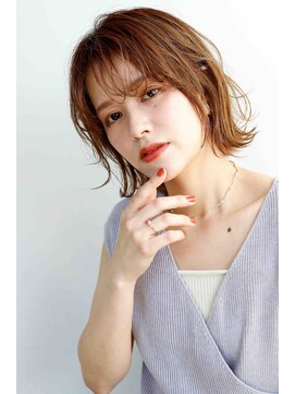 ネル 千早 香椎(nell.) 大人ナチュラルレイヤーショートボブ