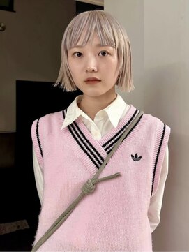 シキ 渋谷(siki) ハイトーン/ブリーチ/レイヤーカット/シアーカラー/渋谷/原宿