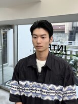 イントロバイフィーネ 渋谷(INTRO . by Fi-Ne) 【INTRO./渋谷】ナチュラルテーパーフェード/七三スタイル