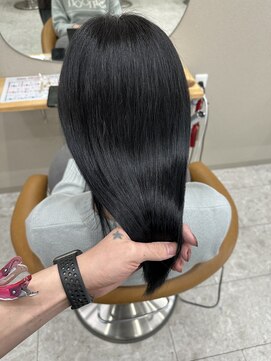 シカ 神戸三宮元町店(Cica) 神戸 三ノ宮 元町 髪質改善 透明感カラー