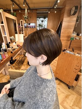ロコ(loco)の写真/【22時まで営業】実力派スタイリストがあなたにピッタリのスタイルをご提案◇上質空間で癒しのひとときを…