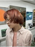 ハイライト美髪ショートウルフ ミディアムレイヤーカット