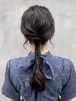 タイトローポニーアレンジ　タイトヘア　ヘアセット　結婚式