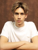 外国人風センターパートショート