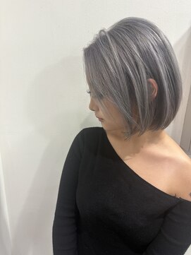 リジョイスヘア(REJOICE hair) 【REJOICE hair】ヴァイオシルバー・ボブ　mido