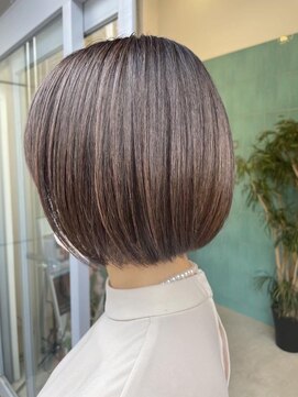 ロミー 本厚木(ROMMY.) 大人ボブミニボブ切りっぱなしチャコールグレー◎20代～50代