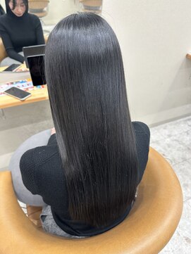 シカ 神戸三宮元町店(Cica) 透明感カラー　髪質改善　トリートメント　グレージュ