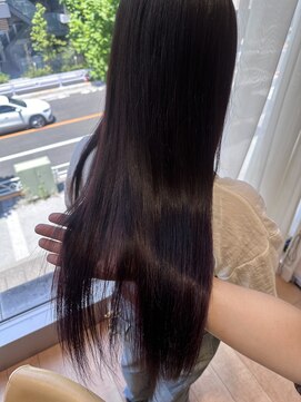 トリッカ シブヤ(TRICCA SHIBUYA) ボルドー/ピンクブラウン/艶髪/髪質改善カラー