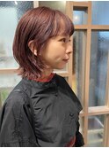 オレンジブラウンのウルフスタイル
