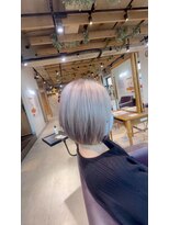 トゥルース 獨協大学前店(Hair&Make TRUTH)&nbsp;つやつやホワイトグレージュ