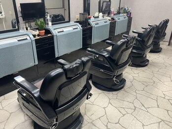 ヘアーサロンプチの写真/≪マンツーマン施術≫こだわりのインテリアに囲まれて贅沢な休息を。自分史上最高の似合わせStyle