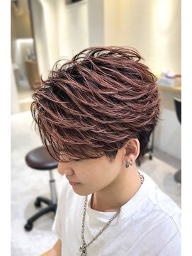 アイトーキョープラスシー 横浜(AI TOKYO+Sea) 横浜/高島町/フェザーパーマ/毛流れパーマ/センターパート