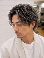 オラ ボーテ(Aura Beaute)&nbsp;ホワイトメッシュ センターパートスタイル デザインハイライト