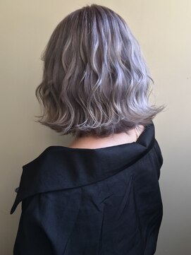 スイッチプラス(switch+) 【松浦】外国人風グレージュカラー