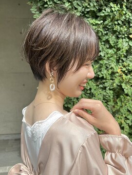 ジアン バイ ミルボン NU茶屋町+(GIEN by milbon) 季節の大人前下がりショートボブ/アッシュグレージュ@田中俊成
