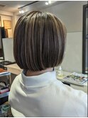 切りっぱなしボブ 白髪ぼかしハイライト