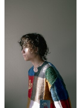 トゥ(TOE) y2kなマッシュウルフ