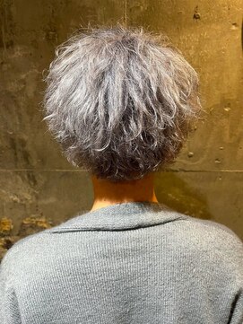 アルフレッド 瑞穂店(alfRed) 束感　パーマ×シルバーアッシュ