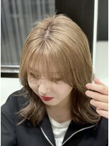 サロンドフィール 豊岡店(Salon de feel)&nbsp;ミルクティーベージュ/ダブルカラー/ミディアム