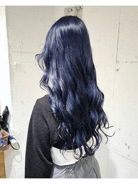 エイト 福岡天神店(EIGHT fukuoka) ネイビーブルー