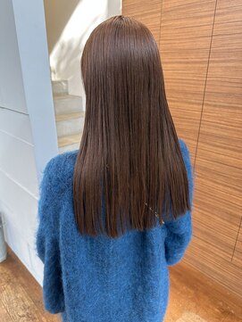 インビテーション(invitation) 艶ブラウン　ストレート