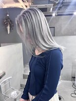 クリム(qulim)&nbsp;ブリーチ/ブリーチカラー/ダブルカラー/ハイトーンカラー