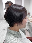 涼しげコンパクトショート×透明感ウォームグレージュ