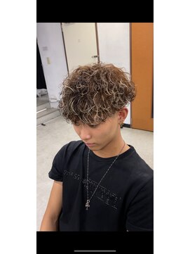 ブラック 横浜(BLUCK) 水口湧太指名限定波巻パーマ