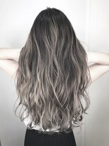 アミ(Ammi)&nbsp;◆ダブルカラー/レイヤー/イルミナカラー/髪質改善/縮毛矯正