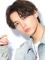 コンフィデンス メンズヘアー(confidence MEN'S HAIR)&nbsp;シャドウセンターパート韓国マッシュ刈り上げツーブロック