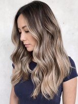 リア(LIAH) 【LIAH】Dimensional gray blending/3D balayage/ombre