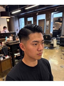 ワンワンオー バーバーショップ 博多店(@110 BARBER SHOP) ツーブロックショートカルマヘアスリックバックジェットフェード
