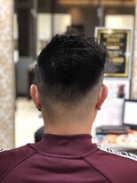 クアトロ 小山店(QUATRO) フェードモヒカン