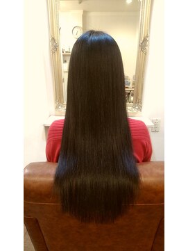 ヘアーシップ ファーロ(Hair ship FARO) ストレート。