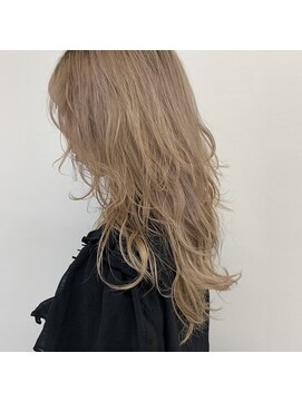 ガーランドウメダ(Garland umeda) ロング　レイヤー