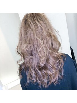 ミシェリー(misherry) 20代30代ハイライト イヤリングカラー 小顔 髪質改善 イメチェン