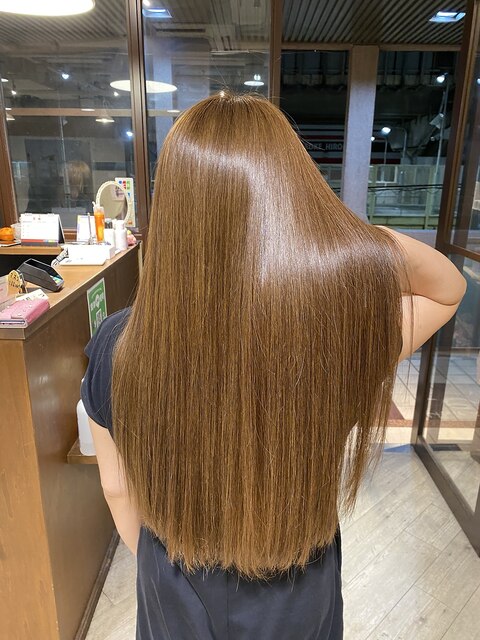 髪質改善×美髪ストレート×透明感カラー