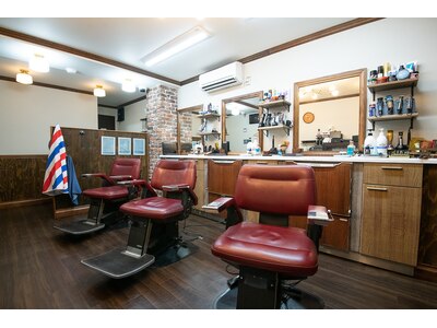 ヒガシジュウジョウバーバーショップ(Higashi-Jujo BARBER SHOP)