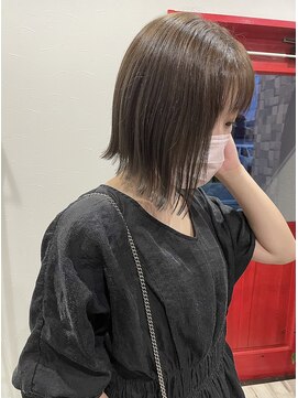 ロッソフィーロ(Rosso Filo) 切りっぱなしボブ　Instagram【@dai_n29】