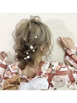ヘアセットサロンシャルメ 梅田店(Hair Make Salon CHARMER) シニヨンヘア