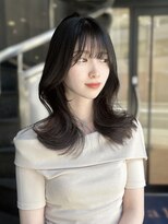 カルナ バイ エルモ(calna by ELMO)&nbsp;韓国くびれヘア　レイヤーカット