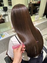 リー 尼崎(Lee)&nbsp;髪質改善艶カラー 艶髪オージュアトリートメント レイヤーカット