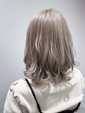 ソロ(soLo) soLoホワイトブリーチ