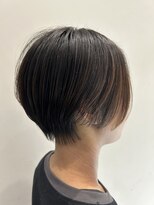 アース 天満橋店(HAIR & MAKE EARTH) 20代30代大人可愛い艶感グレージュ切りっぱなしショート