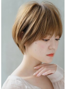 リル 8F 銀座(Rire) 【Rire-リル銀座-】３０代４０代にオススメマッシュショート