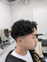 ラフカッターズZ 町田店&nbsp;センターパートパーマ【町田/理容室/床屋/顔剃り/シェービング】
