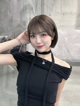 フィヴェント(Fivent) 黒髪韓国小顔レイヤーイメチェン暗めオリーブグレークラゲヘアー